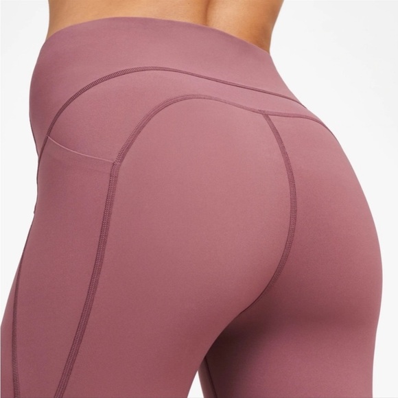 Spanx by Sara Blakely Mauve Leggings Size Medium - Picture 5 of 9